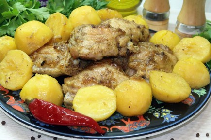 Сочные куриные бёдрышки с майонезом и чесноком: простой и аппетитный рецепт