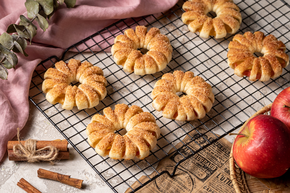 Яблочные колечки: идеальный десерт для любого случая