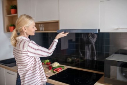 Зачем чистить вытяжку на кухне: важные советы для здоровья