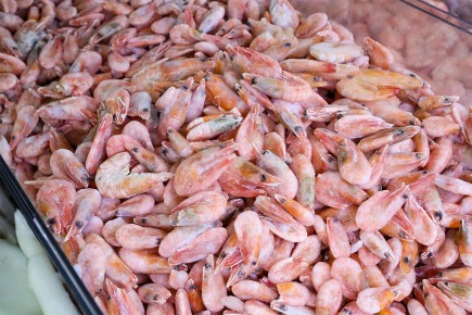 Как правильно готовить креветки: хитрости и советы