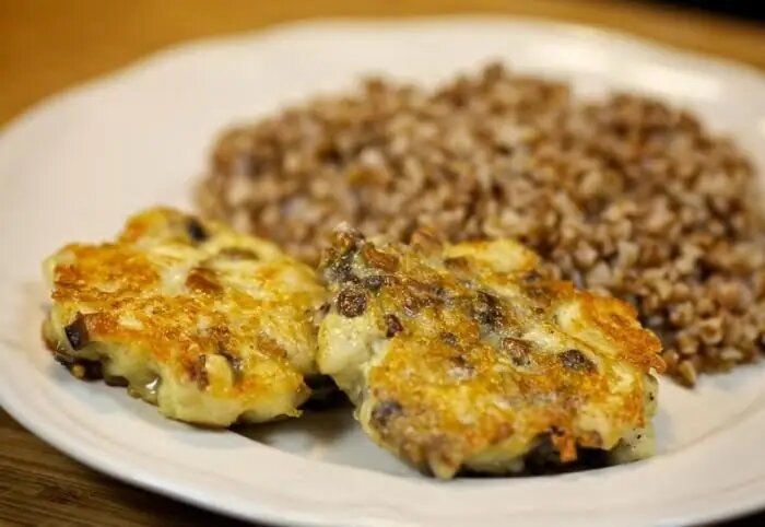 Куриные котлеты с кабачками: легкое и полезное блюдо для каждого