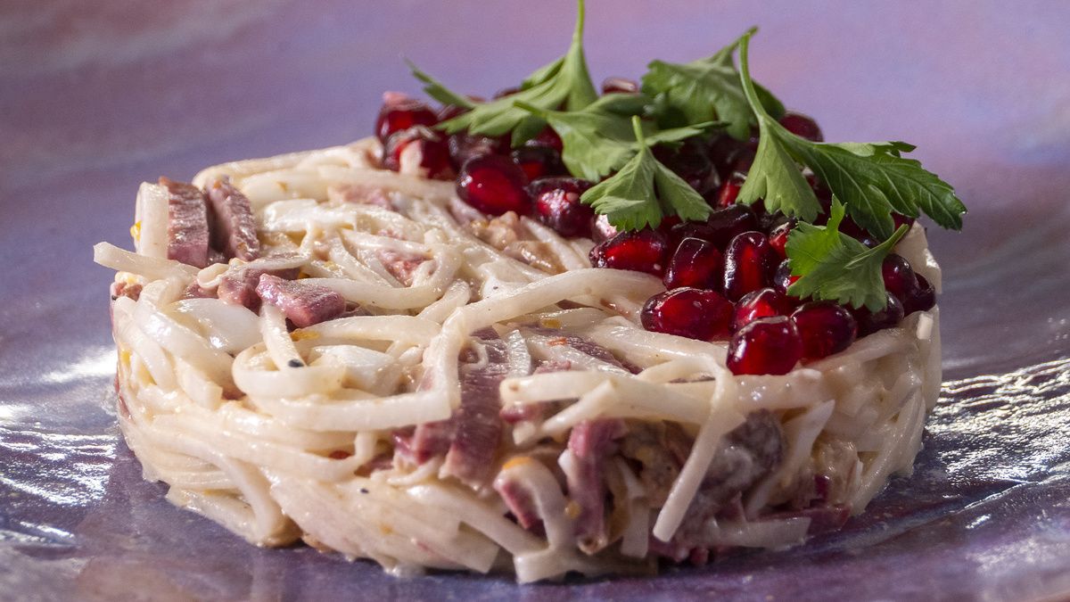 Салат «Ташкент»: Быстрая классика с редькой и говядиной