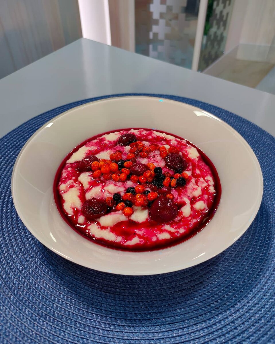 Вкусная постная каша с ягодами: идеальный завтрак для Рождества