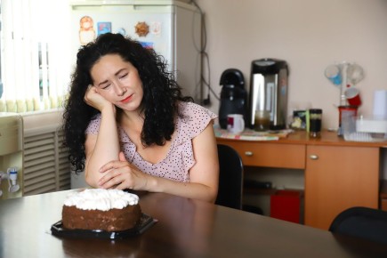 Как победить сладкую зависимость: советы и замены