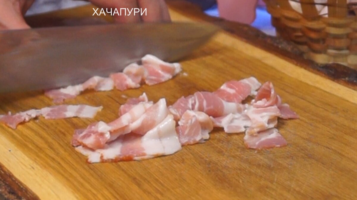 Новый взгляд на привычный завтрак: как из трех яиц создать кулинарный шедевр