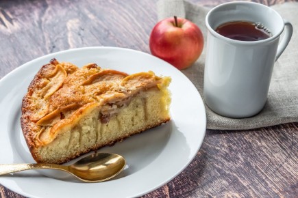 Шарлотка на новый лад: три уникальных рецепта