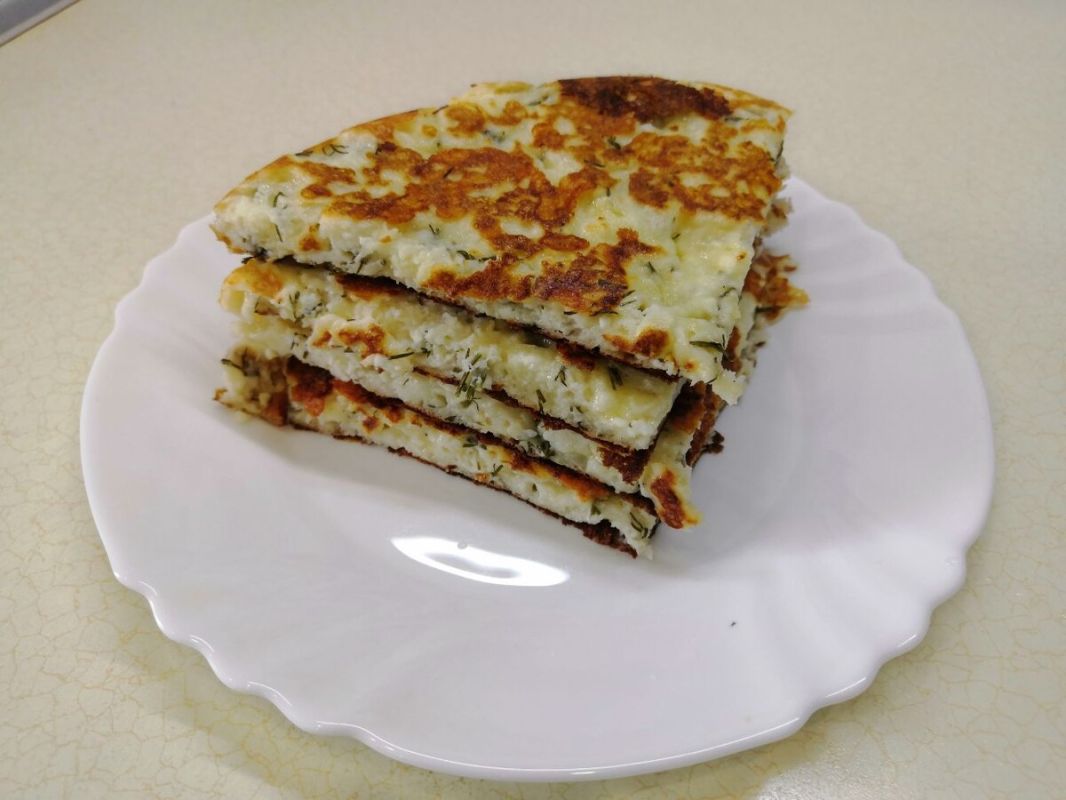 Нежный завтрак с творогом и сыром: быстро и вкусно