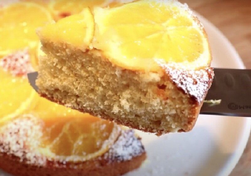 Нежный апельсиновый пирог за час: легкая выпечка к чаю