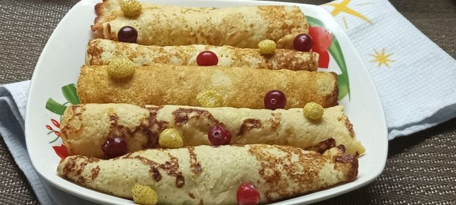 Блинчики с творожной массой и земляникой: быстрее, чем вы думаете