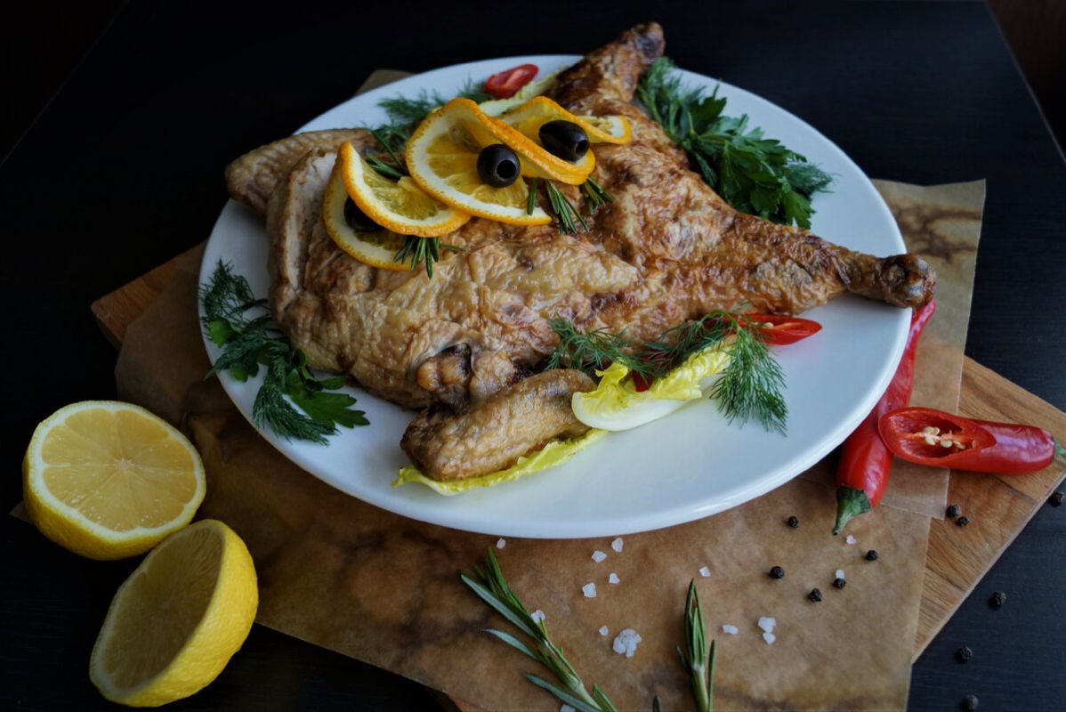 Как готовили праздничный стол в 80-е: воспоминания о любимых блюдах