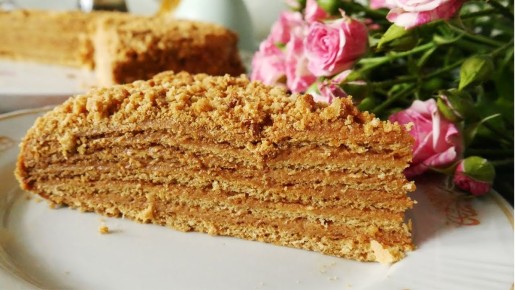 Пошаговое руководство по приготовлению медовика с вареной сгущенкой