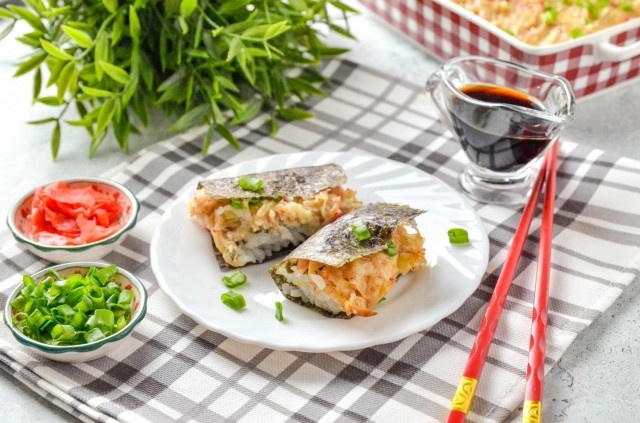 Запеченные ленивые роллы: идеальный фьюжн для гурманов