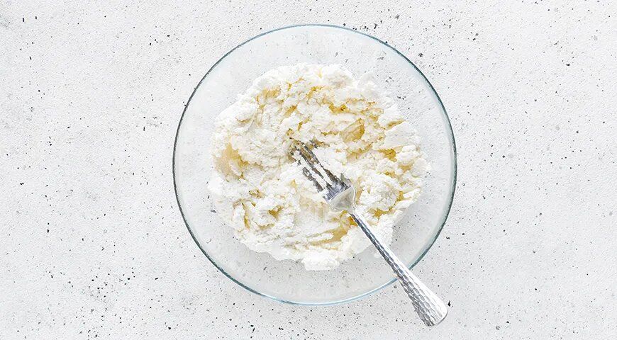 Пышные сырники с содой: простой и вкусный рецепт с 449 ккал