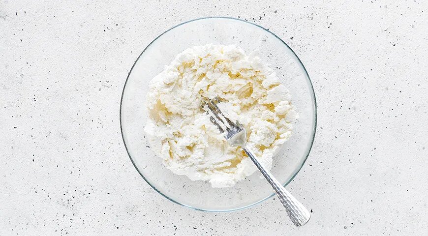 Пышные сырники с содой: простой и вкусный рецепт с 449 ккал