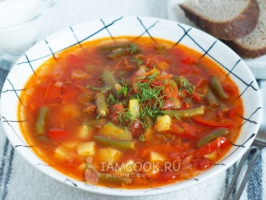 Легкий суп с фасолью и перцем: идеальный вариант для вегетарианцев