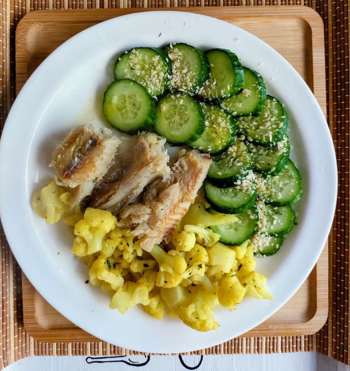 Как вкусно питаться и не тянуться к сладкому: простые идеи для низкоуглеводного меню