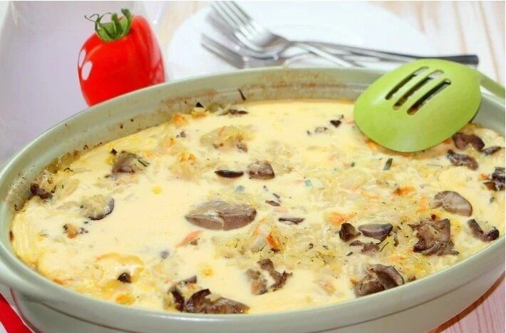 Яичница по-турецки: необычное блюдо с куриной печенью и помидорами