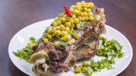 Незабываемое сочетание: баранина с крыжовником для вашего праздничного стола