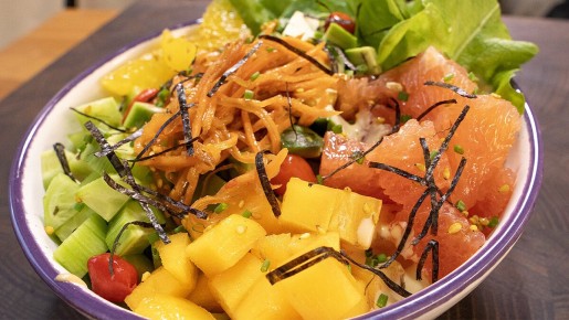 Поке с хурмой и мандаринами: постный взрыв вкуса, который покорит ваши умы