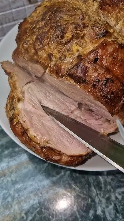 Секрет сочного мяса в духовке: простые советы для идеального ужина