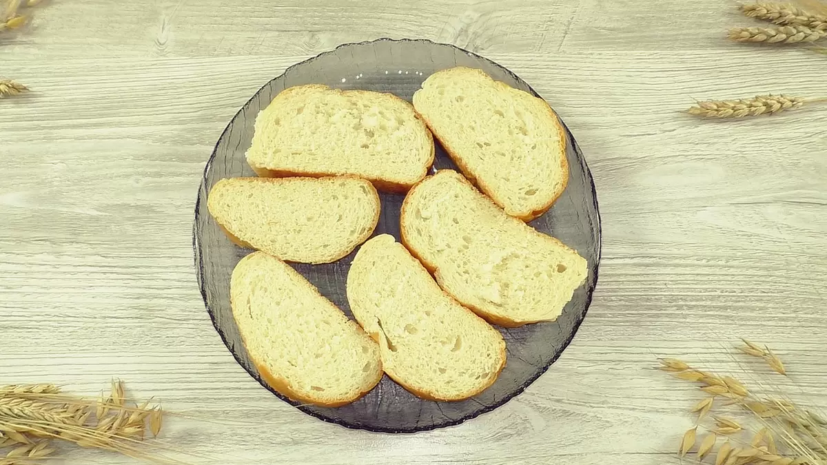 Горячие бутерброды, способные удивить: простой рецепт на каждый день