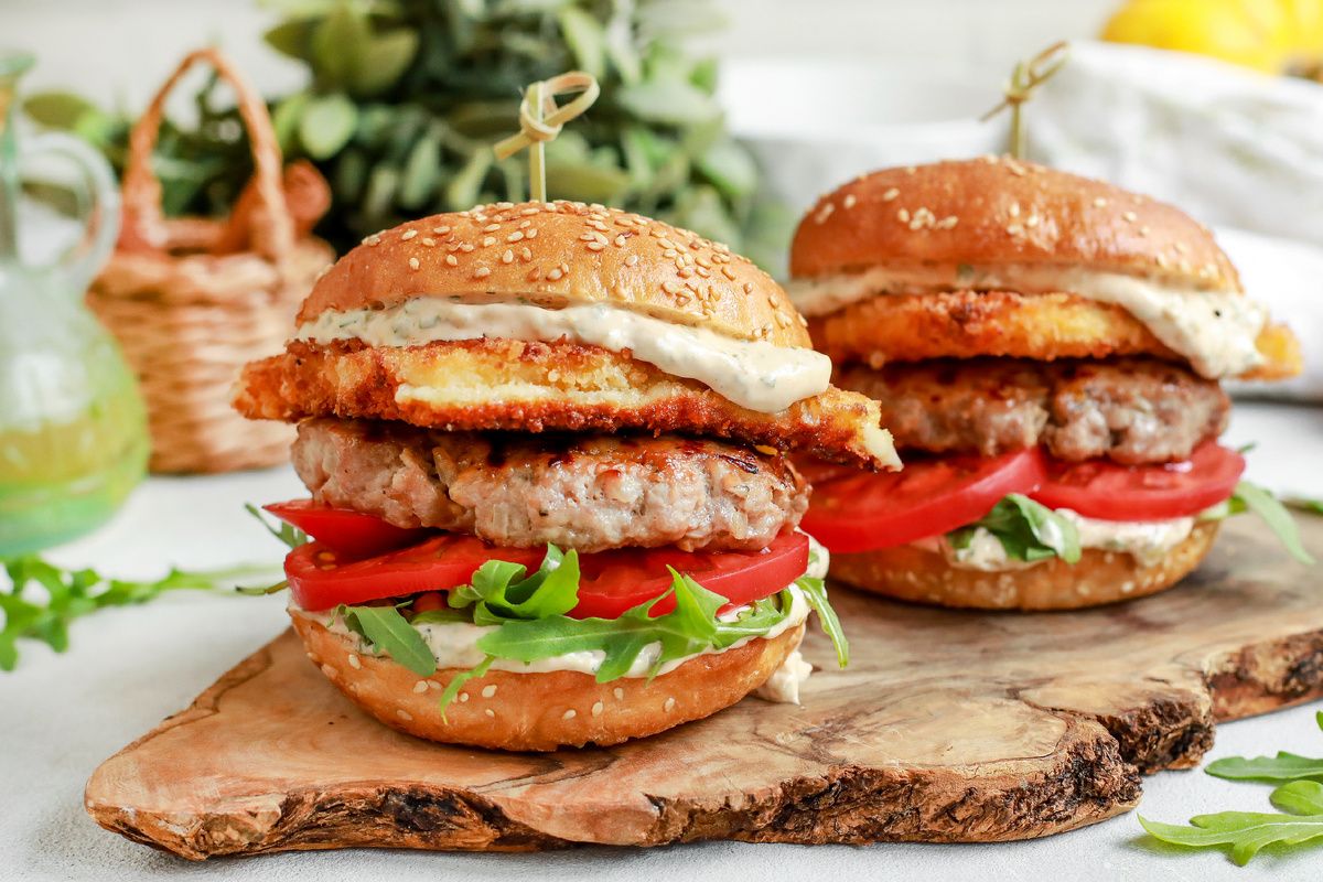 Восторг для гурманов: как приготовить восхитительный моцарелла Мэлт бургер с хрустящей корочкой