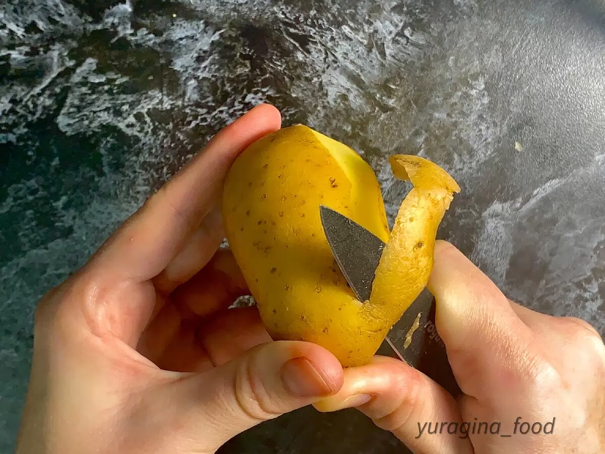 Секрет идеальной картошки: как добиться хрустящей корочки без лишнего масла