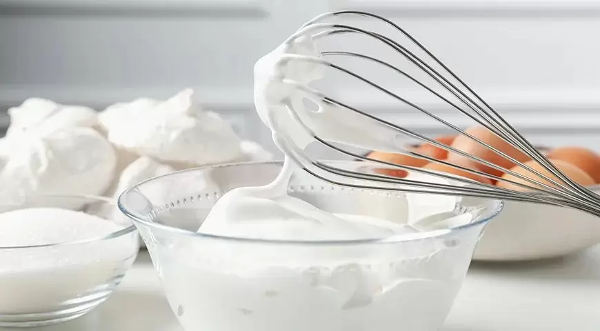 Секреты идеального безе: как выбрать лучший способ приготовления и создать изысканный десерт