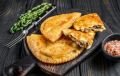 путешествие в мир вкуса: чебуреки, которые дарят детство
