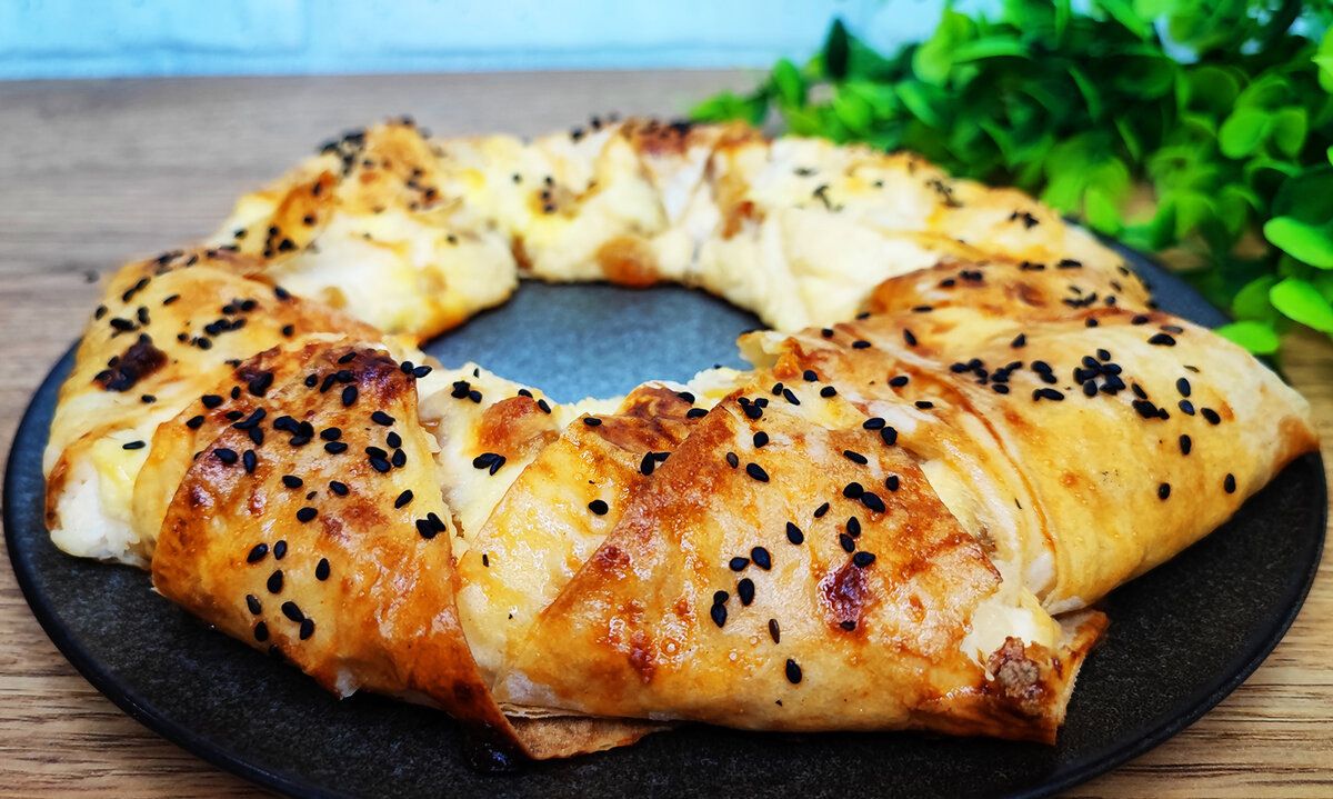 Творожный рулет из лаваша: простое и вкусное лакомство к чаю