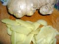 Имбирный чай: целебные свойства и потенциальные риски для здоровья