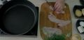 Удивительно простой слоеный салат с пекинской капустой и курицей