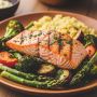 Вкусное и полезное: жареный лосось с яркими овощами