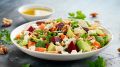 Осенний салат: яркие вкусы, полезные ингредиенты и сезонный кайф